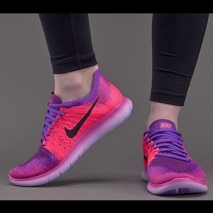 Nike free rn flyknit 2017 wmns size 6.5